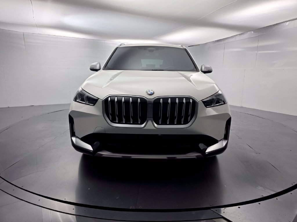 Used 2024 BMW X1 xDrive28i w/ Convenience Package AWD/4WD image 2