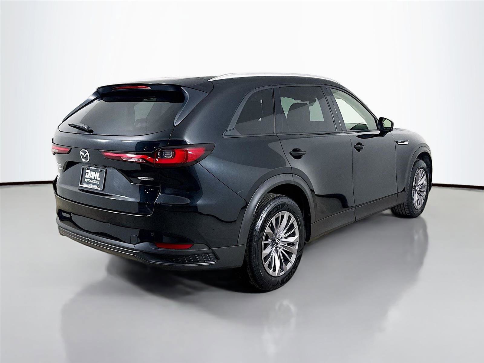 Used 2025 MAZDA CX-90 3.3 Turbo w/ Preferred Package AWD/4WD image 13