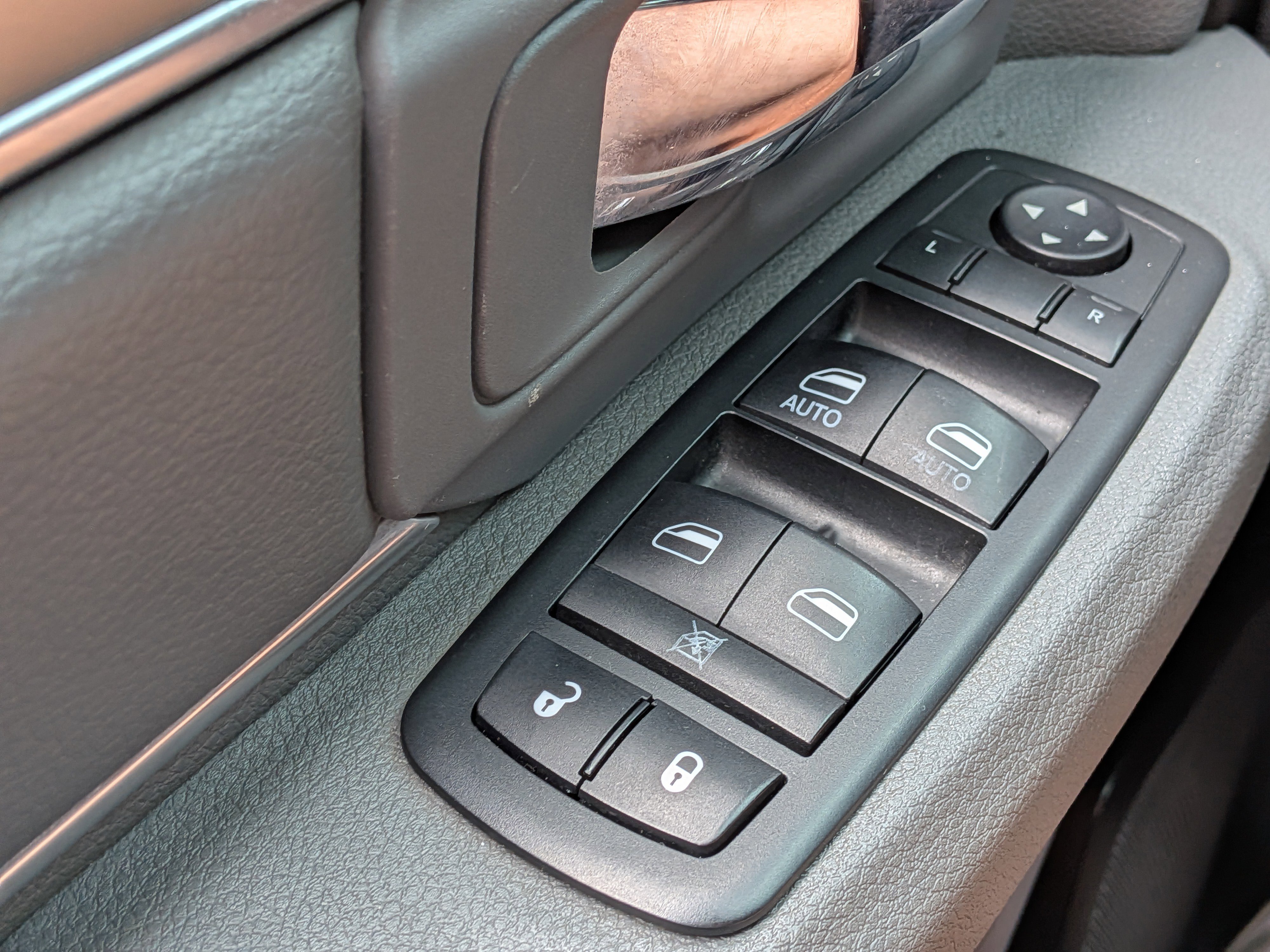 Used 2013 RAM 1500 Big Horn image 21