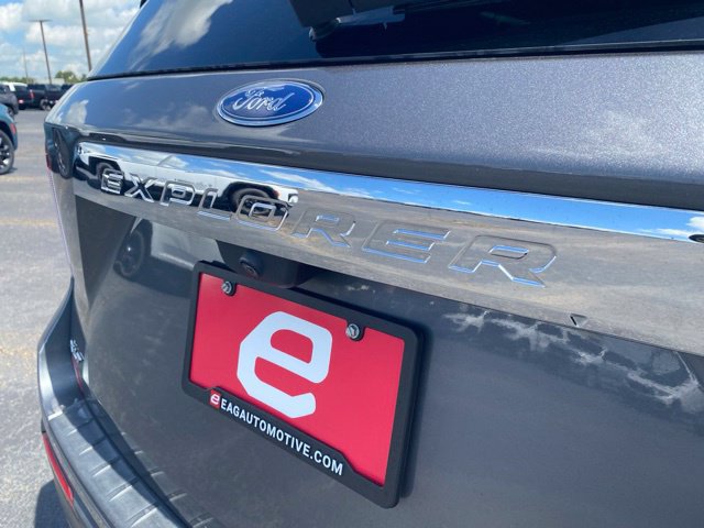 Used 2023 Ford Explorer XLT w/ Equipment Group 202A AWD/4WD image 38