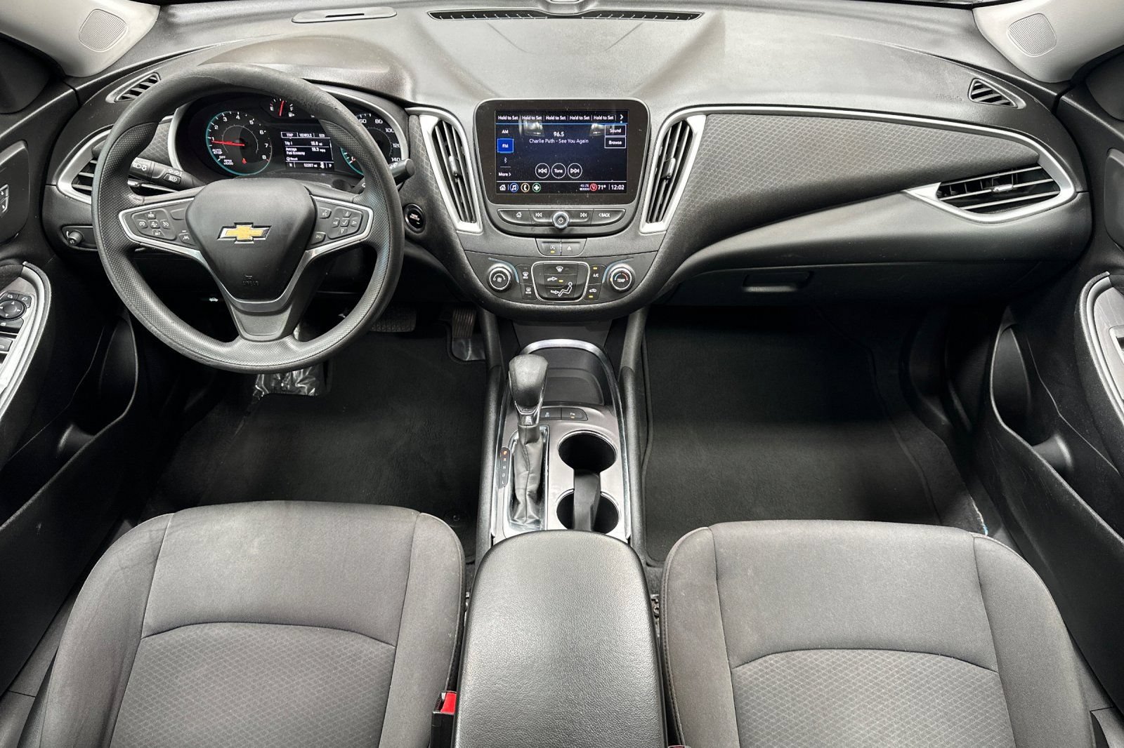 Used 2022 Chevrolet Malibu LS w/ Driver Confidence Package II FWD image 17