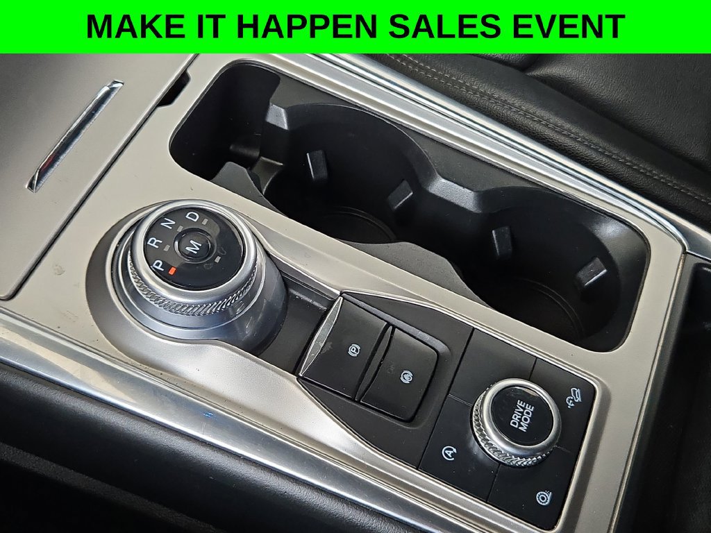 Used 2020 Ford Explorer XLT w/ Equipment Group 202A AWD/4WD image 19