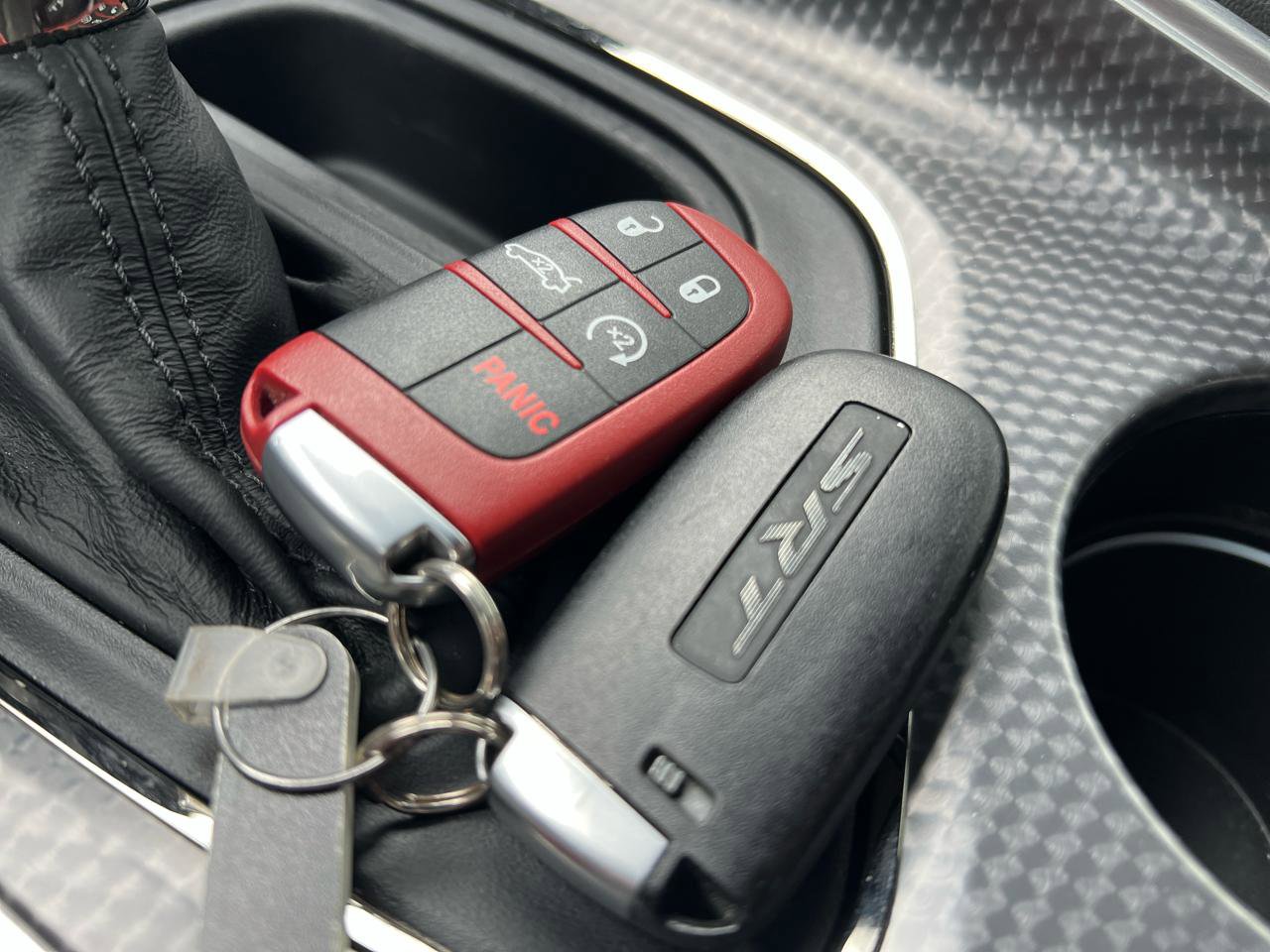 Used 2016 Dodge Challenger SRT Hellcat image 22