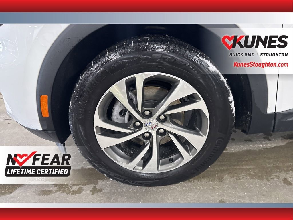 Used 2023 Buick Envision Essence image 16