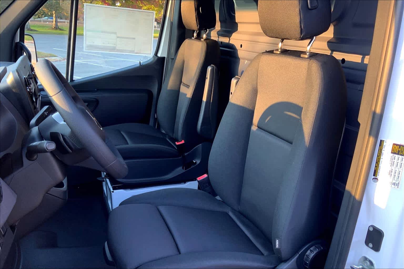 Certified 2025 Mercedes-Benz Sprinter 2500 image 12