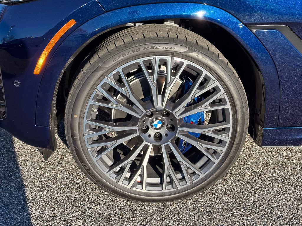 New 2026 BMW X6 xDrive40i image 7