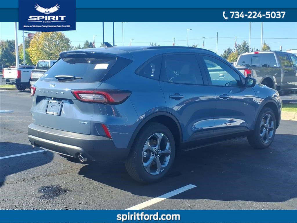 New 2026 Ford Escape ST-Line w/ Tech Pack #1 image 4