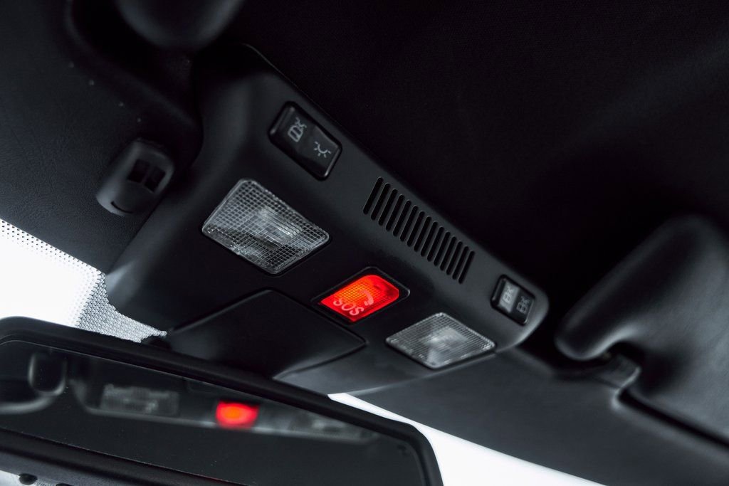 Used 2002 Mercedes-Benz SL 500 w/ SL2 Option Pkg image 68