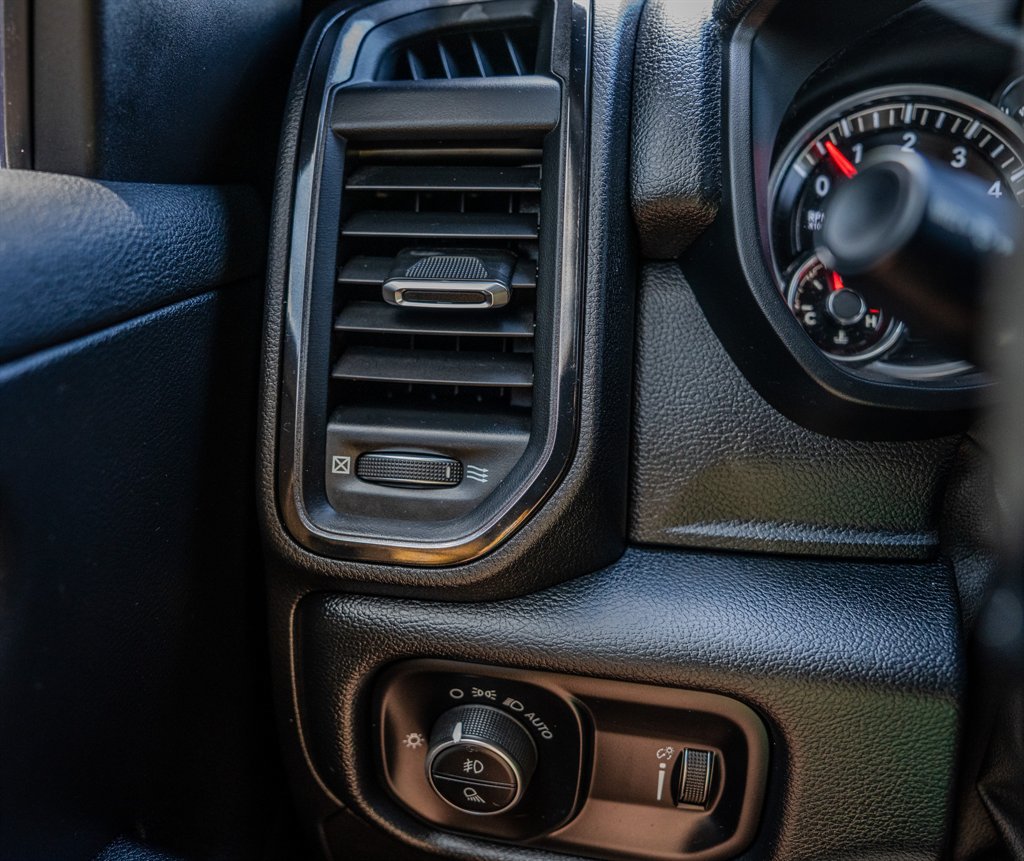 Used 2020 RAM 1500 Big Horn w/ Built-to-serve Edition RWD image 18