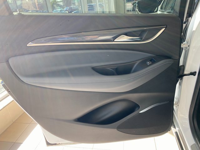 Certified 2024 Buick Enclave Essence image 10