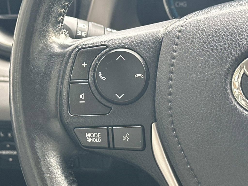 Used 2018 Toyota RAV4 Limited image 25