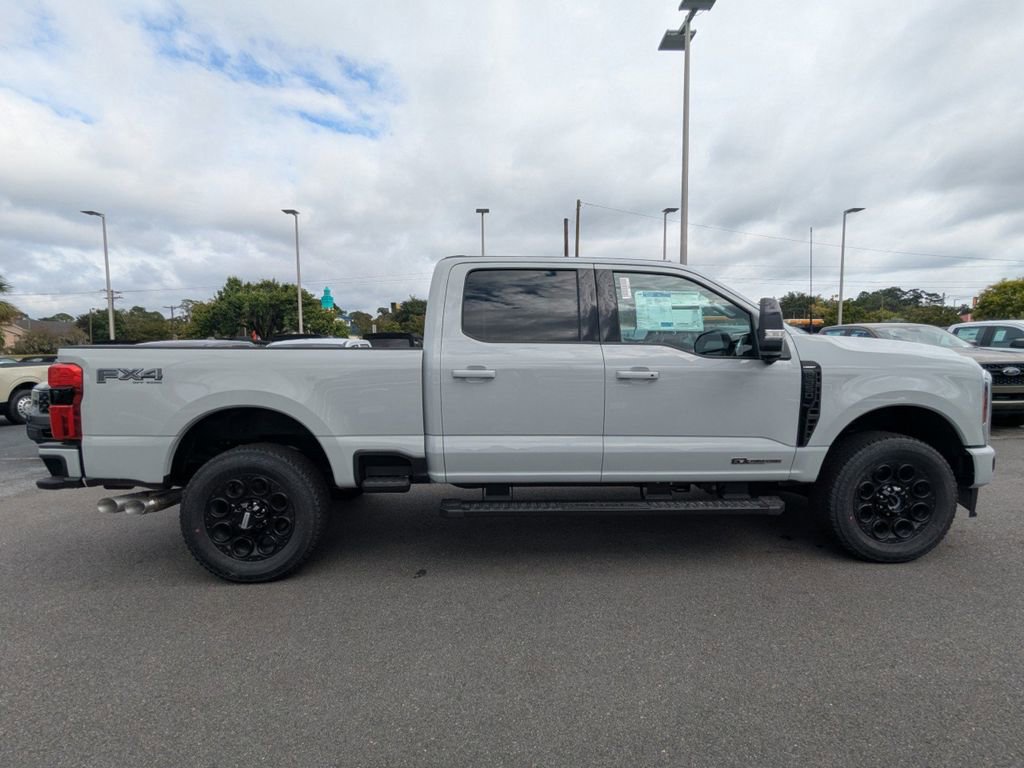 New 2025 Ford F350 Lariat w/ Lariat Ultimate Package image 3