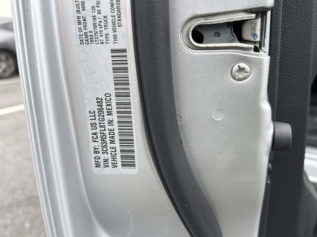 Used 2026 RAM 2500 Laramie AWD/4WD image 30