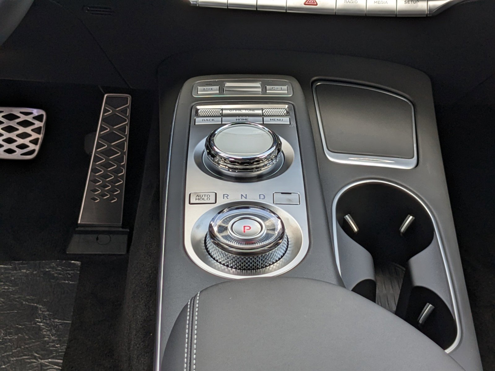 New 2025 Genesis GV70 3.5T Sport AWD/4WD image 14