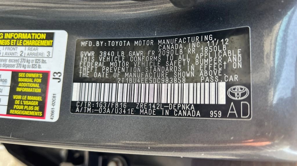 Used 2013 Toyota Corolla LE image 38