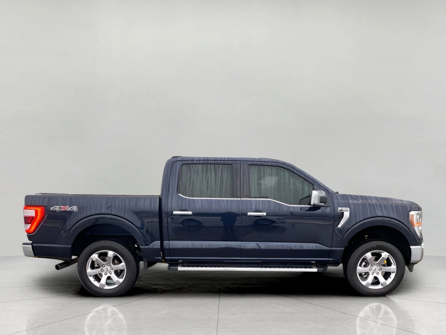 Certified 2023 Ford F150 Lariat w/ Equipment Group 502A High image 4