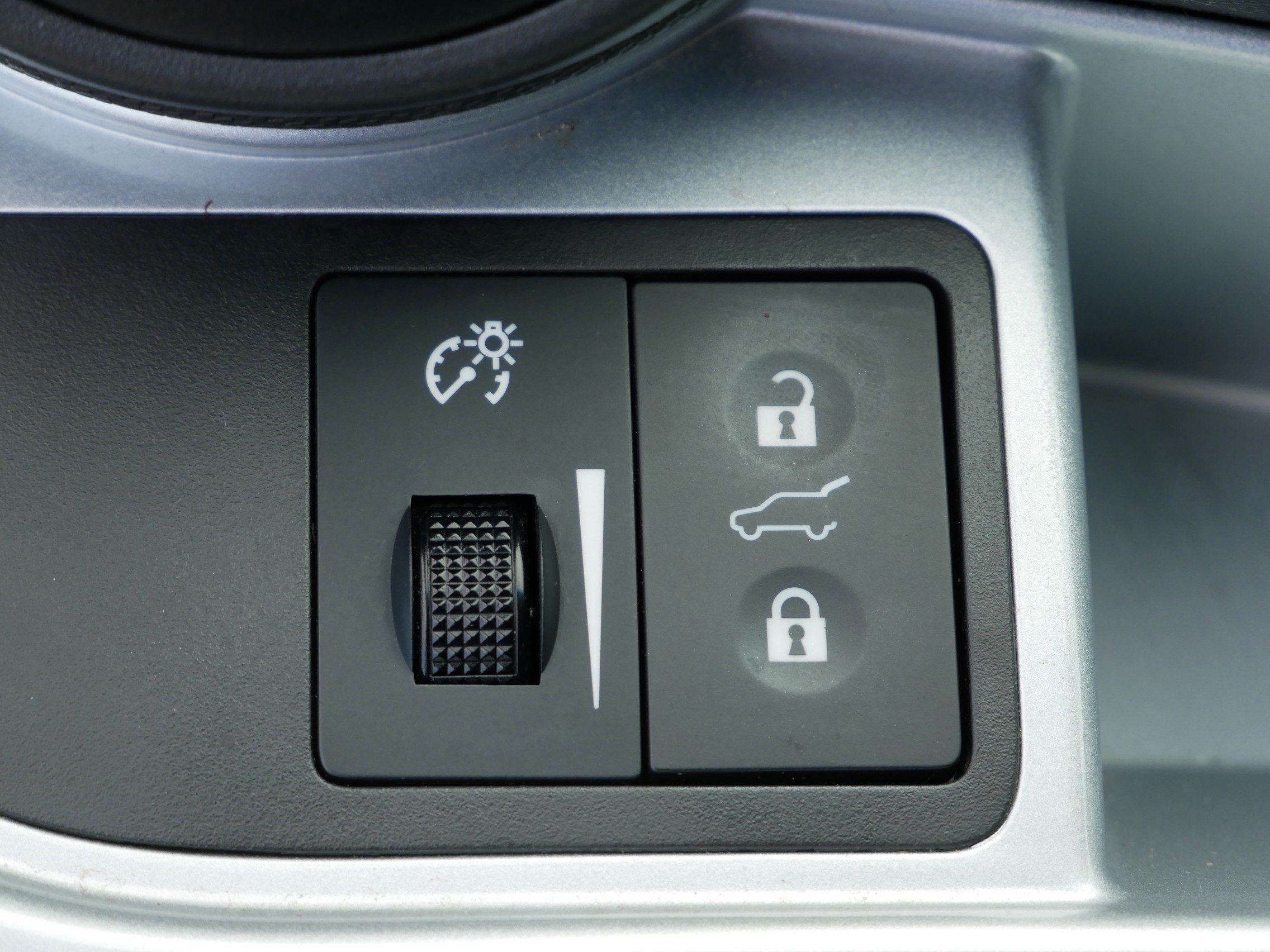Used 2013 Chevrolet Spark LS FWD image 26