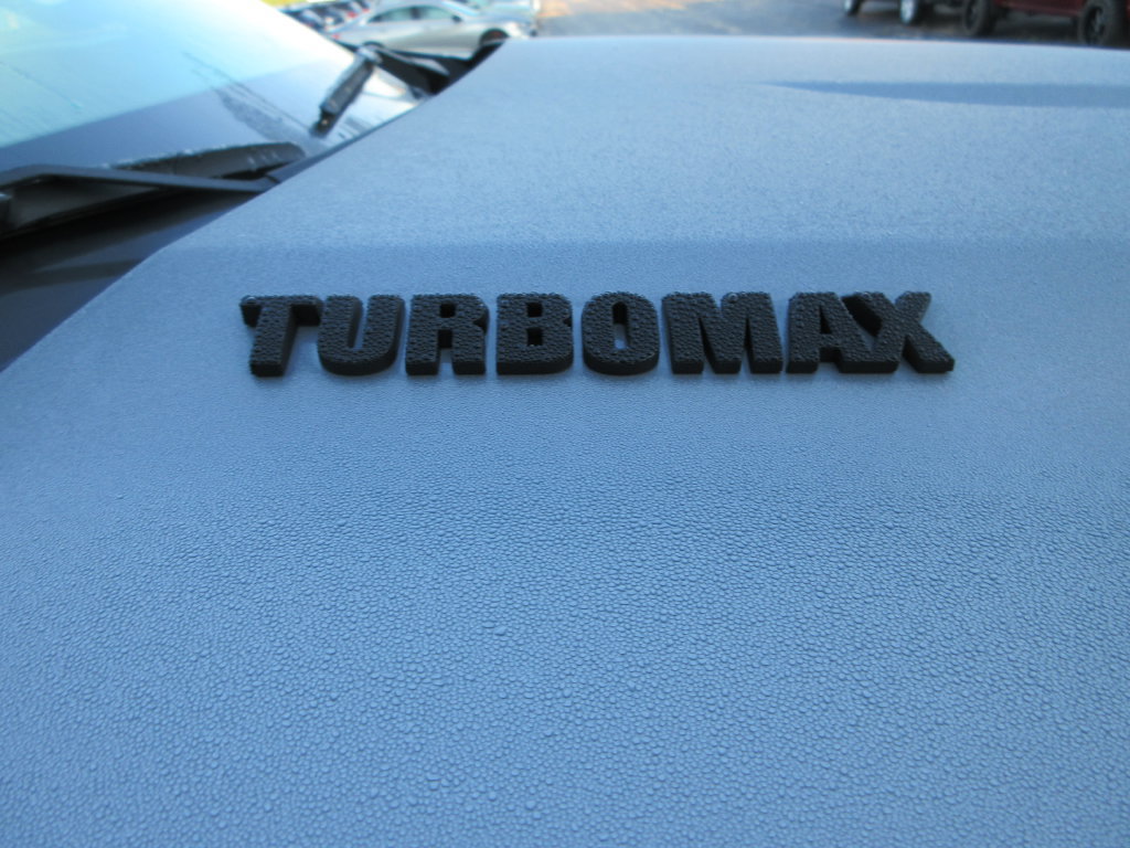 New 2026 Chevrolet Silverado 1500 Custom w/ Turbomax Blackout Package AWD/4WD image 10