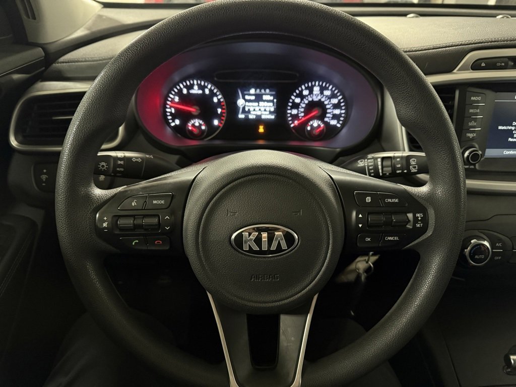 Used 2018 Kia Sorento LX image 11