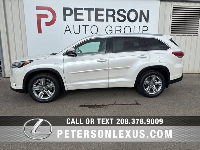 Used 2017 Toyota Highlander AWD V6 image 6