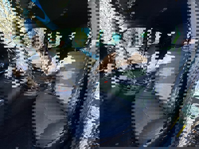 Used 2014 Dodge Avenger SE FWD image 12