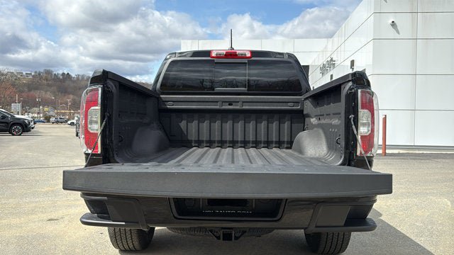 Used 2022 GMC Canyon Elevation w/ Elevation Premium Package AWD/4WD image 29