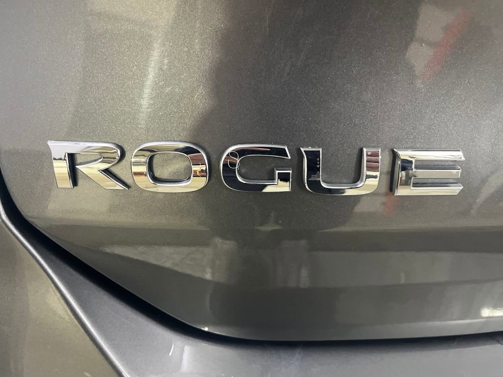 Used 2019 Nissan Rogue S image 43