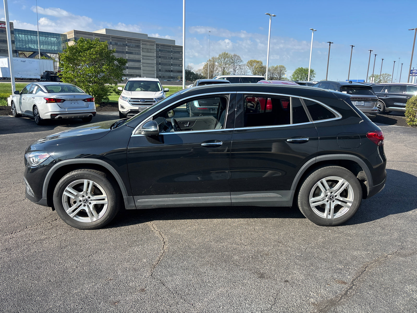 Used 2021 Mercedes-Benz GLA 250 4MATIC image 4