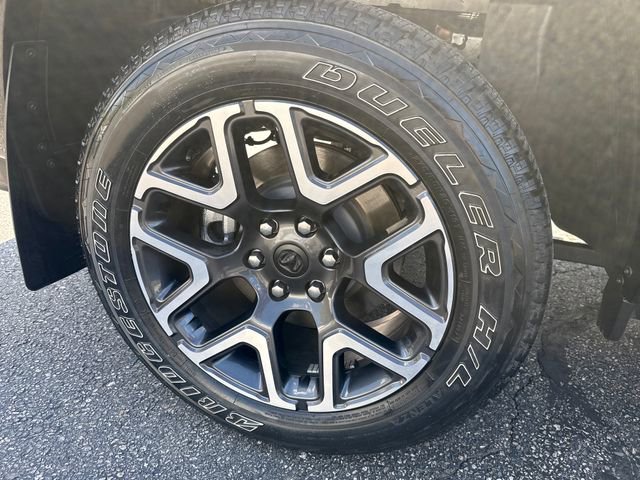 Used 2026 RAM 1500 Laramie AWD/4WD image 9