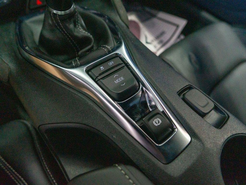 Used 2023 Chevrolet Camaro LT RWD image 19