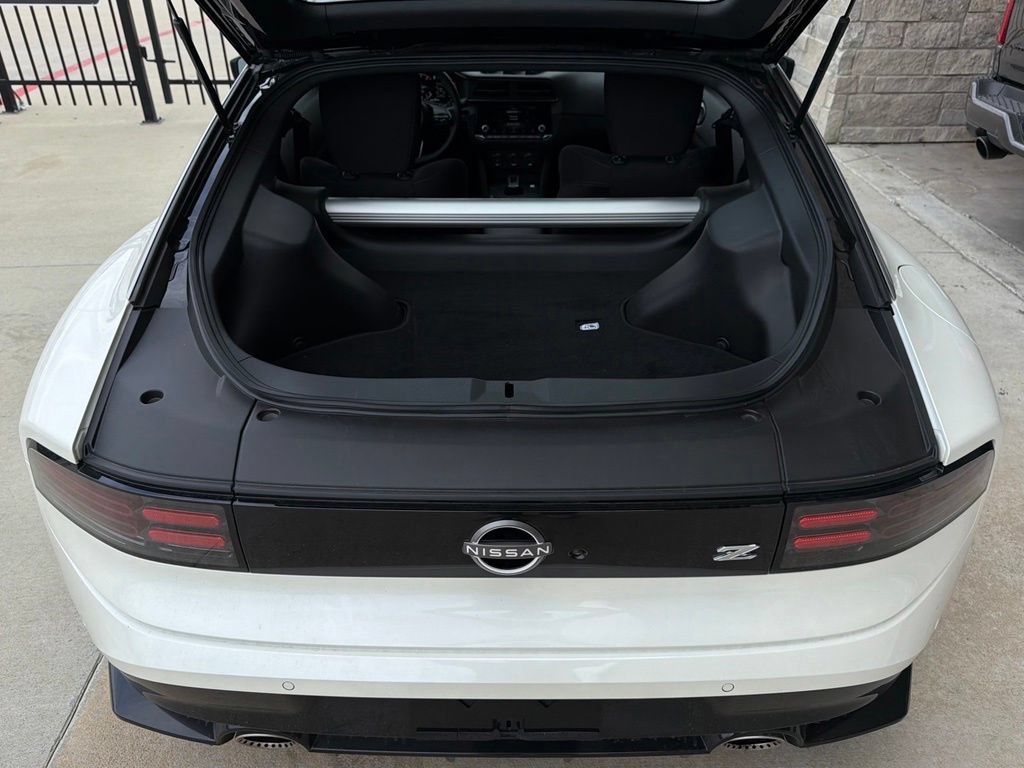 Used 2026 Nissan Z Sport w/ Floor Mat Package RWD image 26