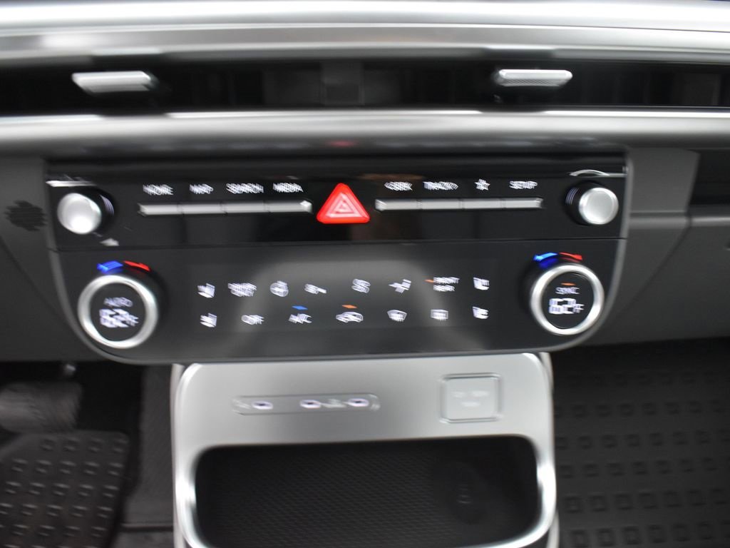 New 2026 Hyundai Ioniq 9 SEL image 17