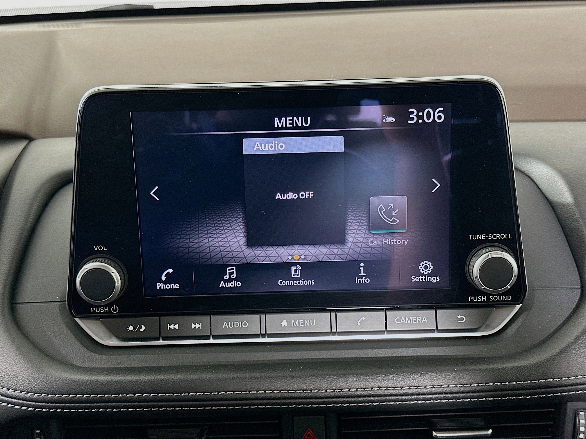 Used 2023 Nissan Rogue SV AWD/4WD image 19