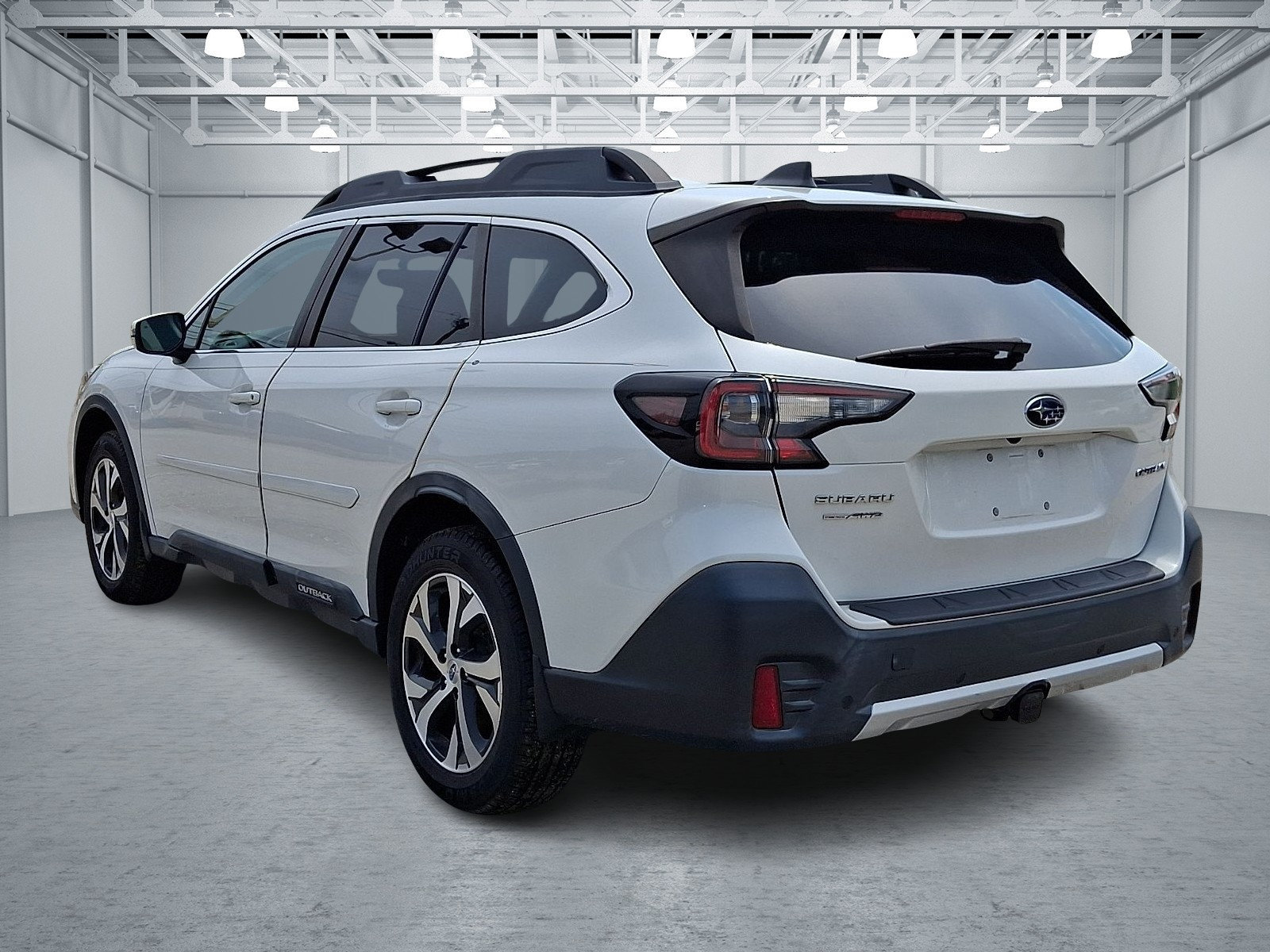 Used 2020 Subaru Outback Limited AWD/4WD image 4