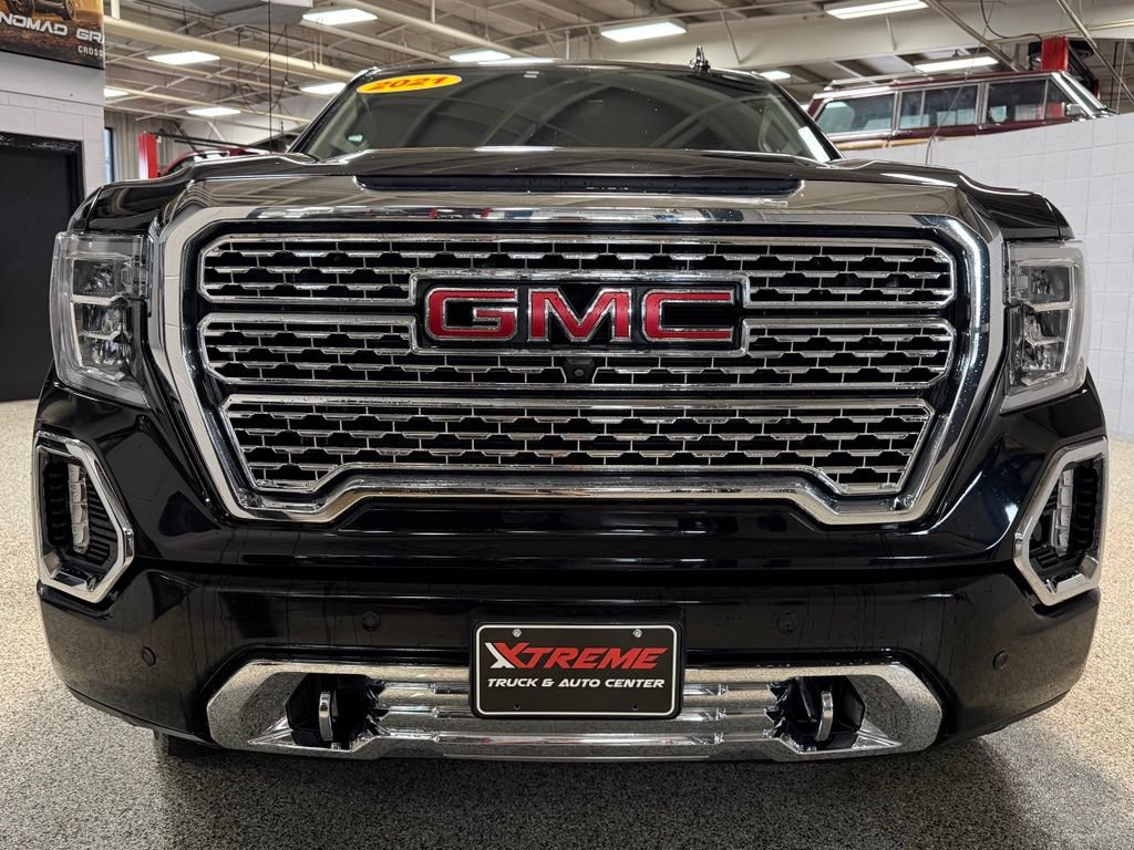 Used 2021 GMC Sierra 1500 Denali w/ Denali Ultimate Package AWD/4WD image 2