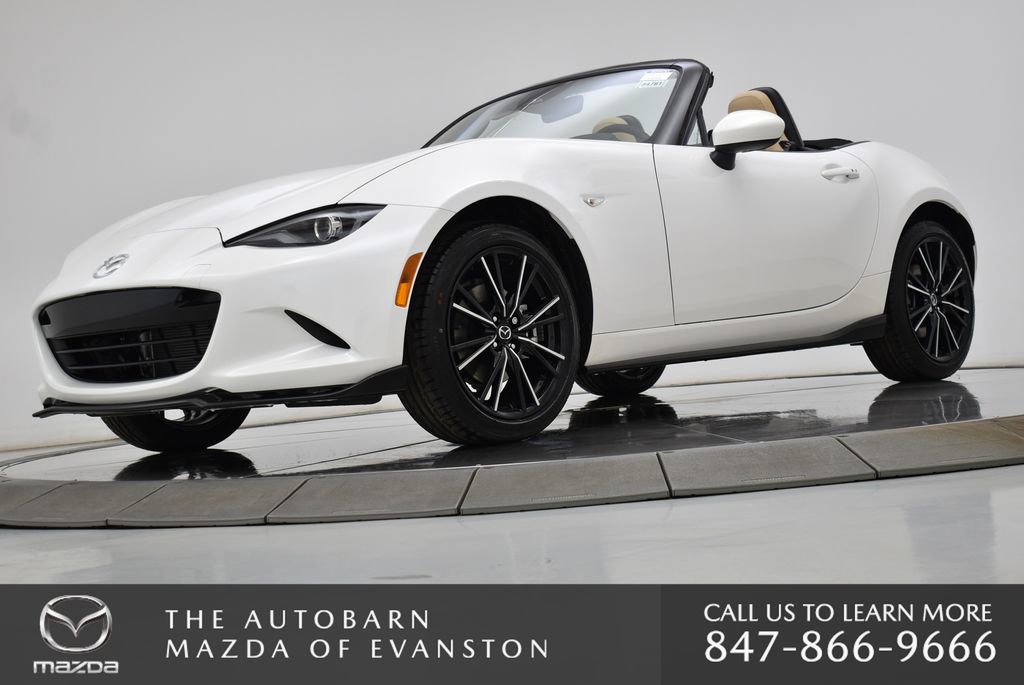New 2025 MAZDA MX-5 Miata Grand Touring w/ Appearance Package image 12