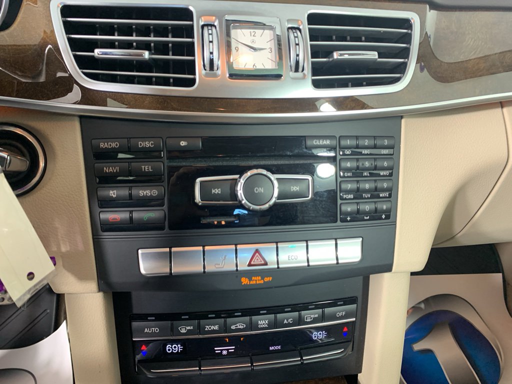 Used 2014 Mercedes-Benz E 350 Sport image 26