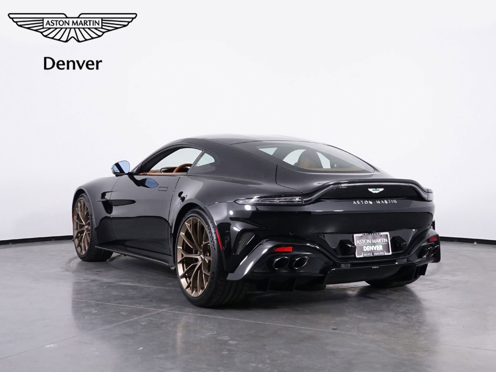 New 2026 Aston Martin V8 Vantage Coupe image 3