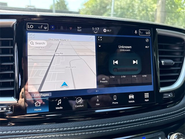 New 2026 Chrysler Pacifica Select image 3
