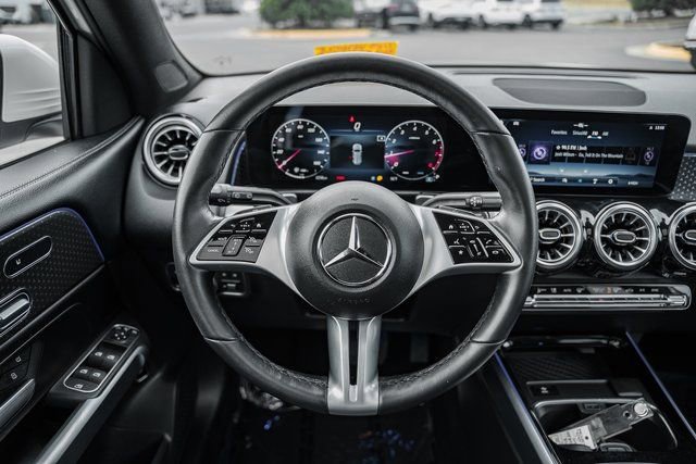 Certified 2024 Mercedes-Benz GLB 250 4MATIC w/ Winter Heating Package image 30