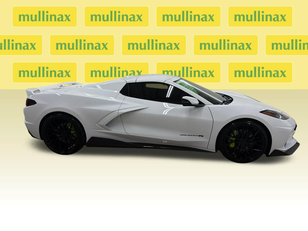 Used 2023 Chevrolet Corvette Stingray Preferred Conv w/ Z51 Performance Package RWD image 2