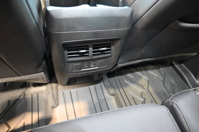 Used 2023 Chevrolet Colorado Z71 w/ Z71 Convenience Package 2 AWD/4WD image 27