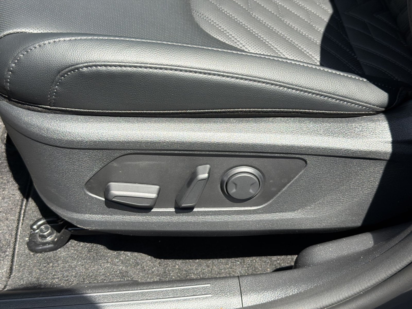 New 2026 Kia Sportage X-Line w/ X-Line Premium Package AWD/4WD image 27