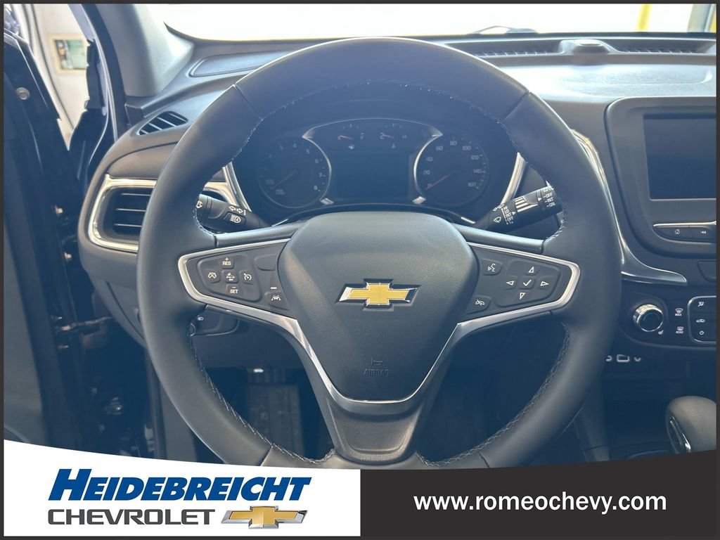 Used 2023 Chevrolet Equinox LT FWD image 18