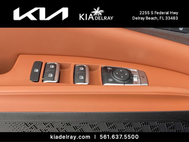 New 2026 Kia Carnival SX image 17