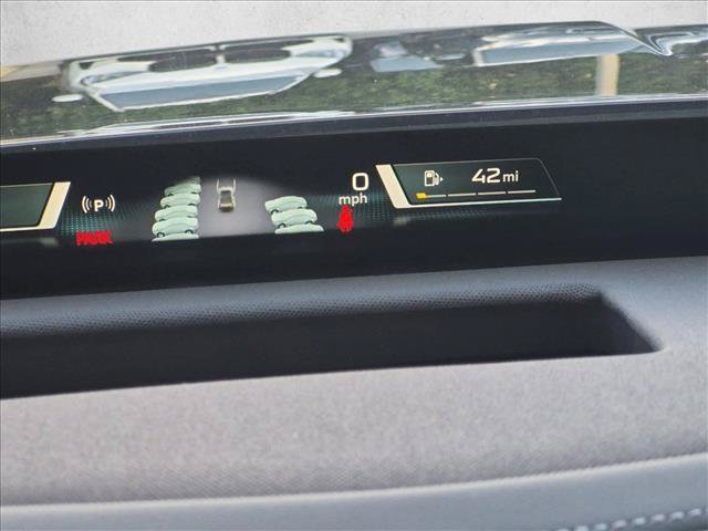 New 2027 BMW 740i w/ Executive Package RWD image 11