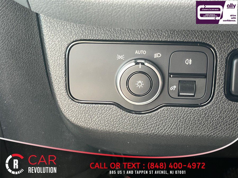 Used 2021 Mercedes-Benz Sprinter 2500 w/ Driver Convenience Package image 17