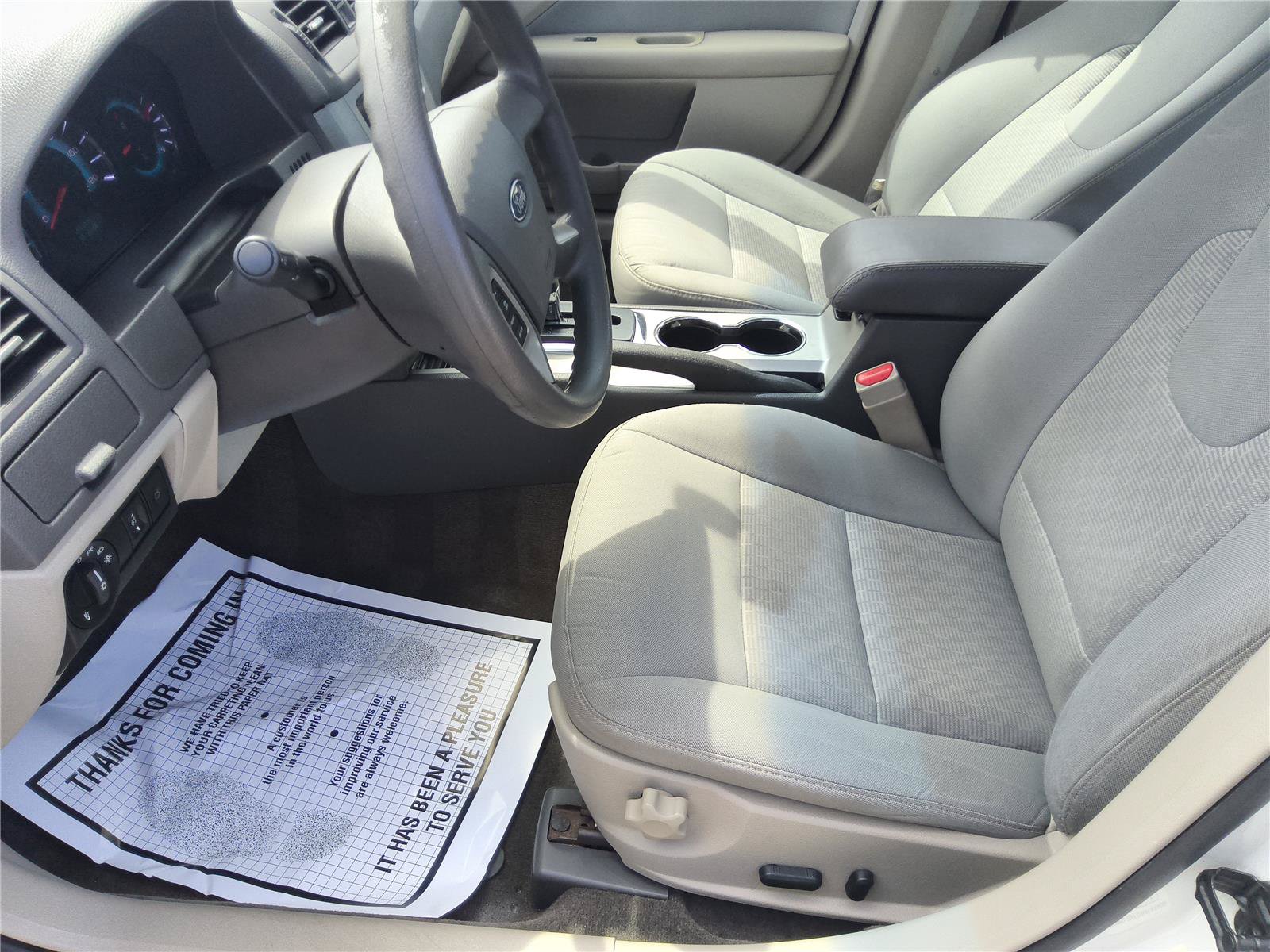 Used 2012 Ford Fusion SE FWD image 16