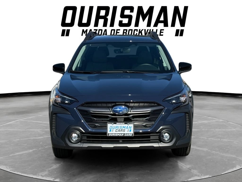 Used 2025 Subaru Outback Premium image 8