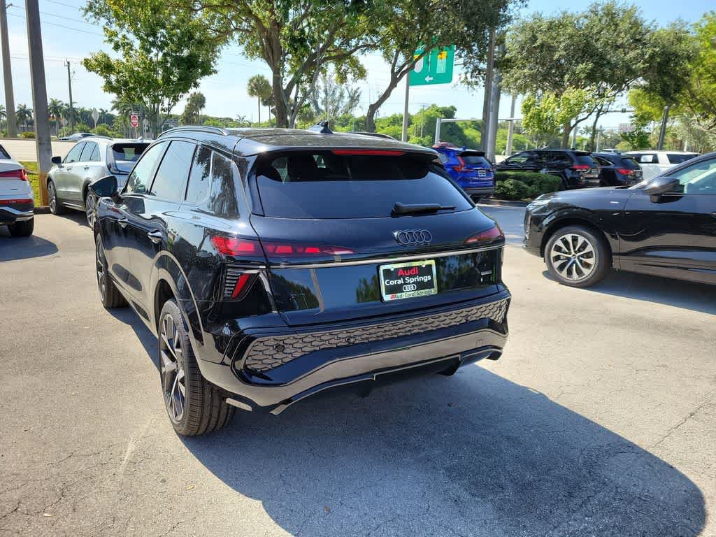 New 2026 Audi Q3 quattro 2.0T AWD/4WD image 3